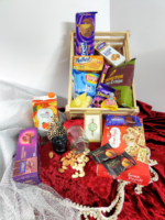 PineWood Gift Hamper